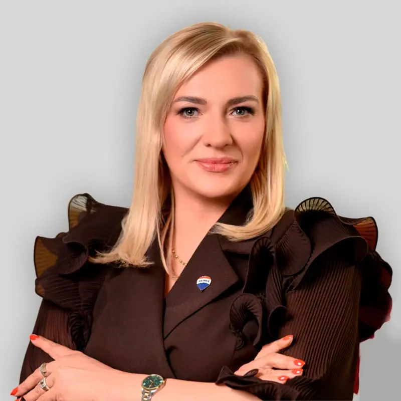 Justyna Dudzińska - agent nieruchomości w biurze Remax Smart Warszawa