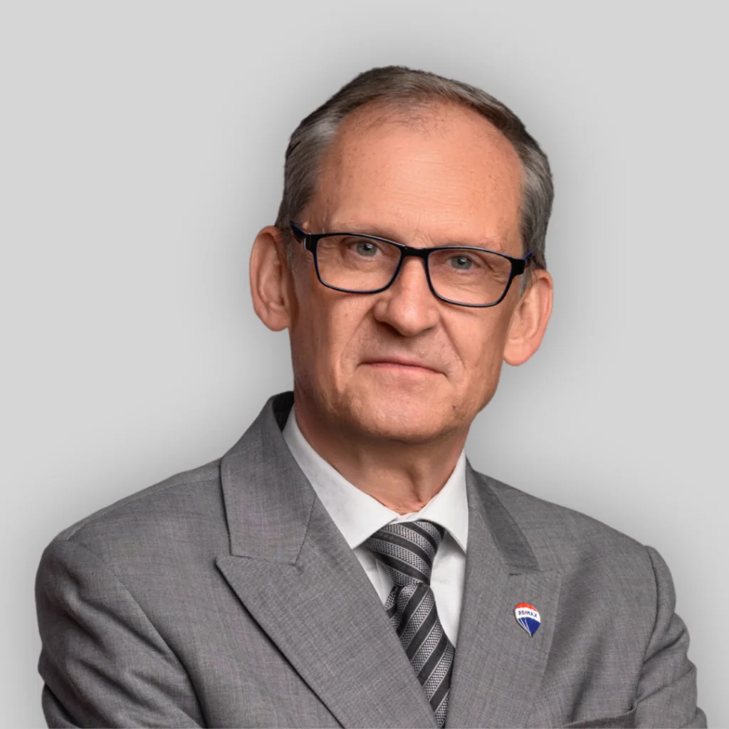 Jarosław Kazior agent nieruchomości w Remax Smart Warszawa
