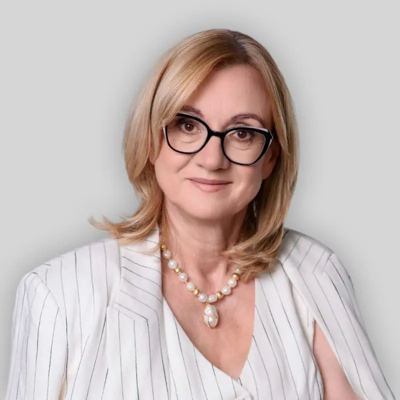 Ewa Stawicka- Nichthauser - agent nieruchomości w biurze Remax Smart